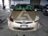 2011 Toyota PRIUS фото