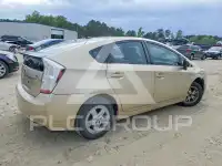 2011 Toyota PRIUS фото