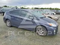 2011 Toyota PRIUS photo