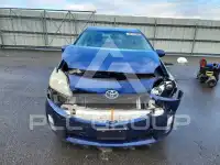 2011 Toyota PRIUS фото