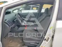 2011 Toyota PRIUS фото