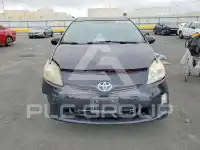2011 Toyota PRIUS фото