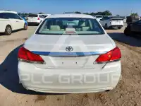 2011 Toyota AVALON фото