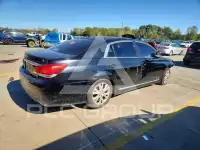2011 Toyota AVALON photo