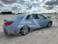 2011 Toyota AVALON photo