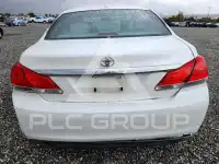 2011 Toyota AVALON photo