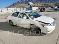 2011 Toyota AVALON фото