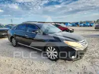 2011 Toyota AVALON фото