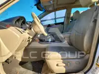 2011 Toyota AVALON photo