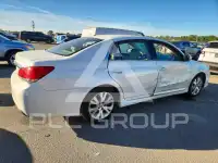 2011 Toyota AVALON photo