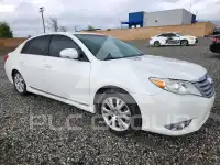 2011 Toyota AVALON photo