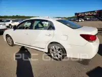 2011 Toyota AVALON photo