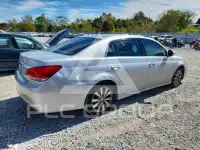 2011 Toyota AVALON photo