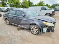 2011 Toyota AVALON фото