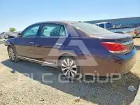 2011 Toyota AVALON фото
