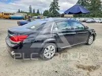 2011 Toyota AVALON фото