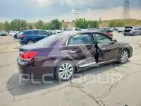 2011 Toyota AVALON photo