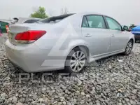2011 Toyota AVALON photo