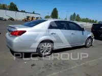 2011 Toyota AVALON фото