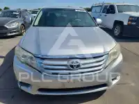 2011 Toyota AVALON фото