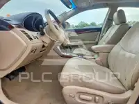 2011 Toyota AVALON фото