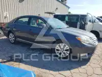 2011 Toyota AVALON photo