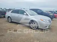 2011 Toyota AVALON фото