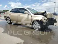 2011 Toyota AVALON фото