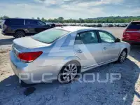 2011 Toyota AVALON фото