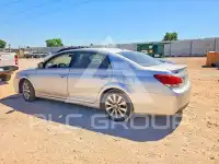 2011 Toyota AVALON фото