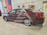 2011 Toyota AVALON photo