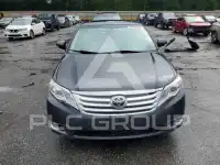 2011 Toyota AVALON photo