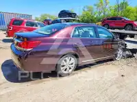 2011 Toyota AVALON фото