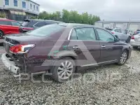 2011 Toyota AVALON фото