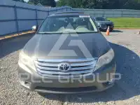2011 Toyota AVALON фото
