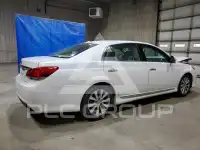2011 Toyota AVALON фото