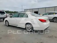 2011 Toyota AVALON photo