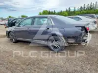 2011 Toyota AVALON фото