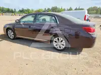 2011 Toyota AVALON фото