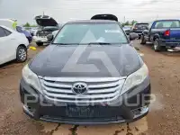 2011 Toyota AVALON photo