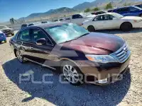 2011 Toyota AVALON photo