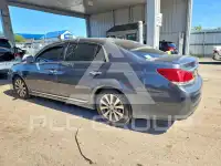 2011 Toyota AVALON фото