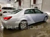2011 Toyota AVALON photo