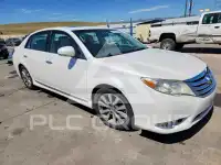 2011 Toyota AVALON photo