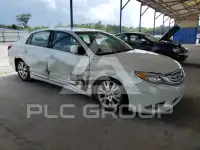 2011 Toyota AVALON фото