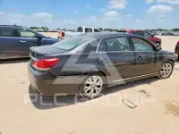 2011 Toyota AVALON фото