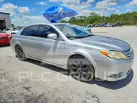 2011 Toyota AVALON фото