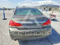 2011 Toyota AVALON фото