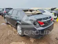 2011 Toyota AVALON photo