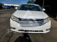 2011 Toyota AVALON фото